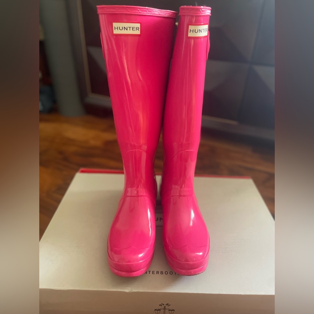 Hunter Woman's Original Tall Gloss Rain Boots!